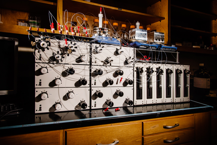 Molecule Machine 181217