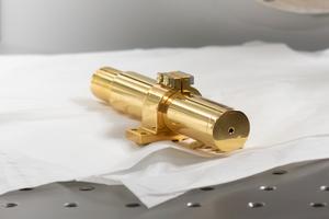 Assembly containing a micro-oven