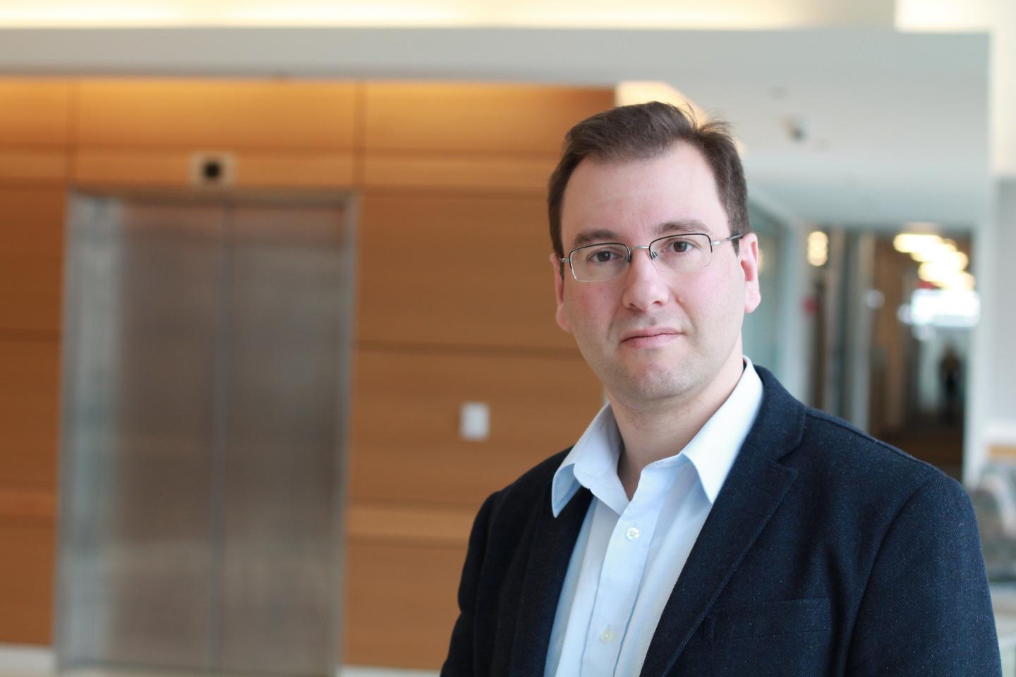 Vladimir Litvak, Ph.D., University of Massachusetts Medical School