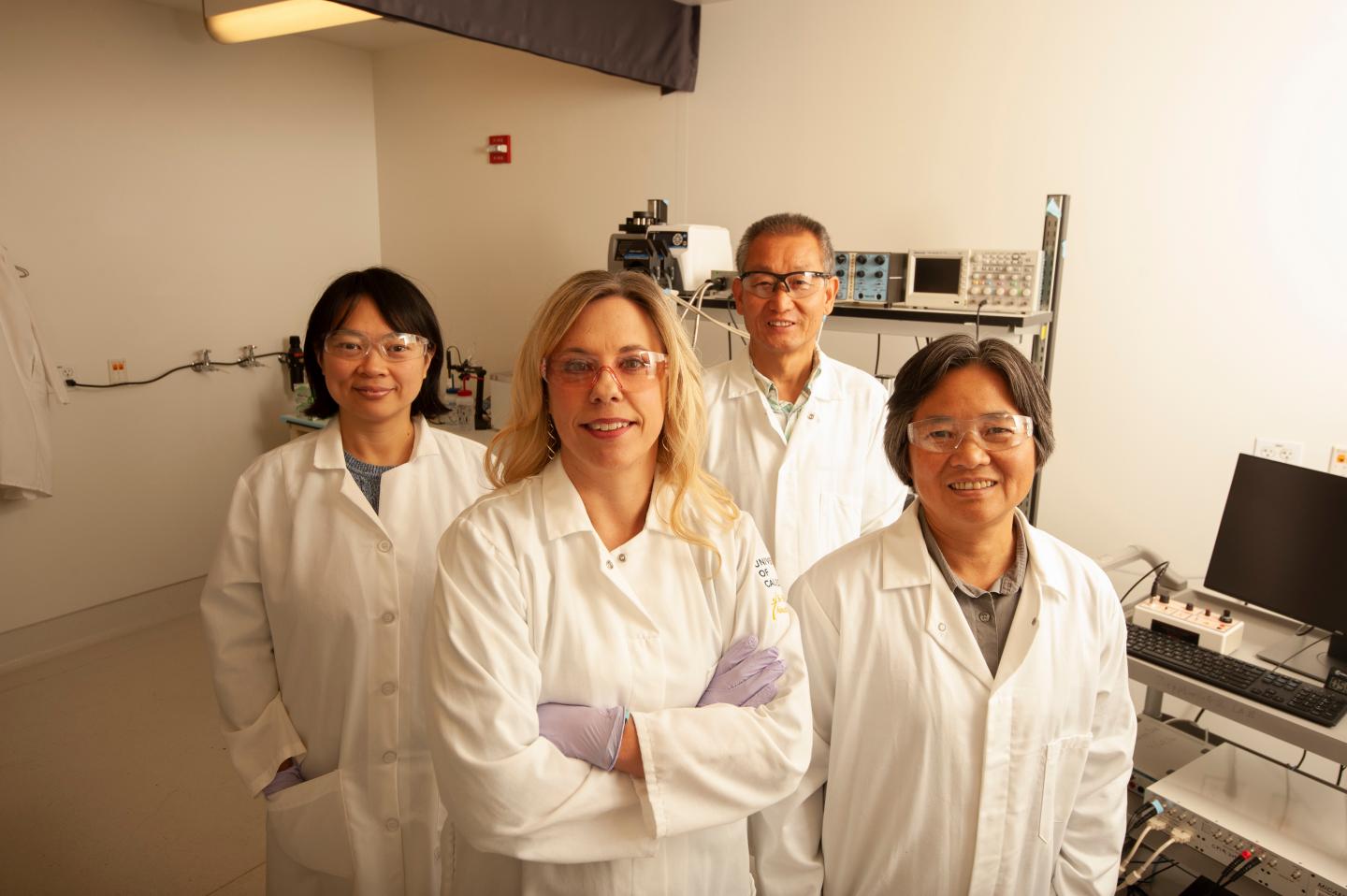 Crystal Ripplinger and her Lab Team