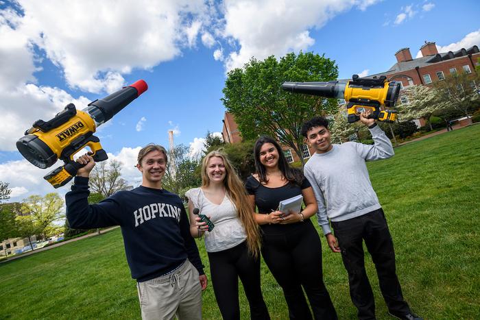 Students Invent Quieter Leaf Blower/VIDEO