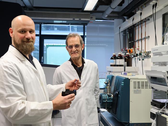 Maximilian Lehenberger and Jonathan Gershenzon