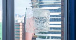 PolyU develops smart window film to regulate light and humidity, reducing building energy consumption and promoting low-carbon city development