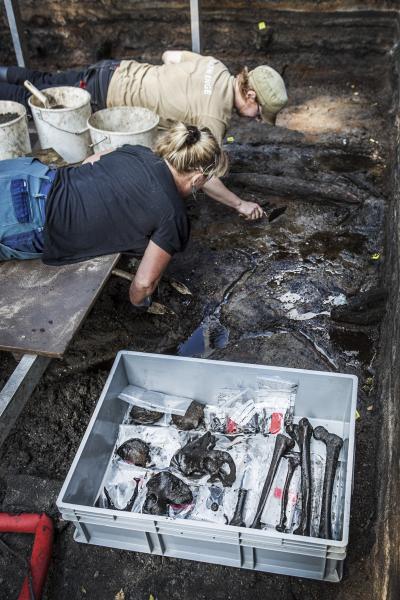Aarhus University Archaeology Students at Alken Enge