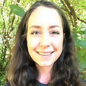 Dr Katie Gates