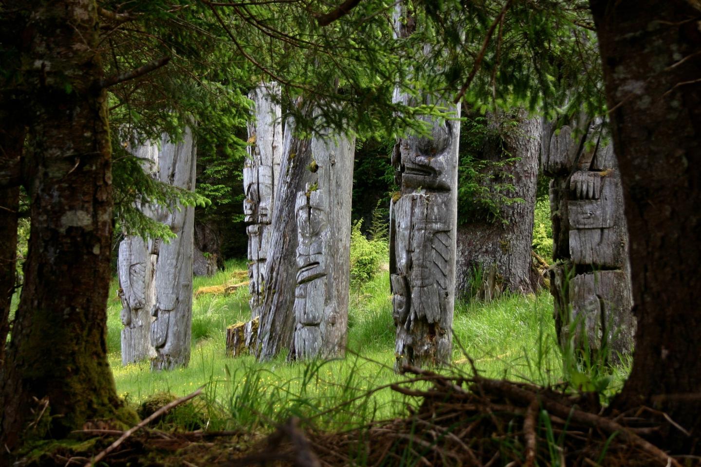 Haida totems