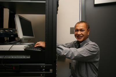 Hoanh Vu, University of California - San Diego