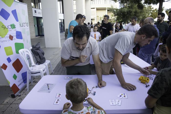 The Universitat Jaume I joins the STEAM Alliance to promote female talent in science and technology