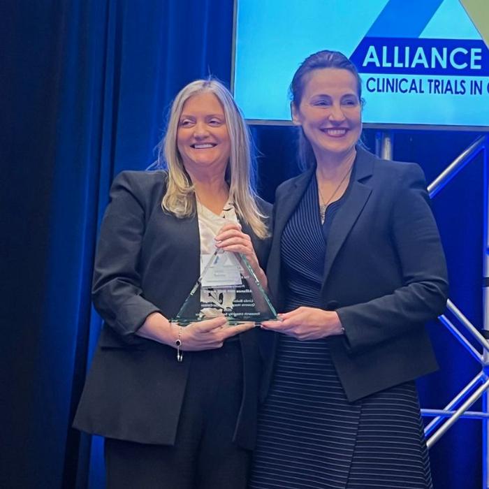 Linda Bulone and Eva Galanis