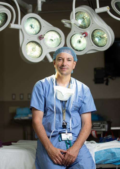 Dr. Michael Topf