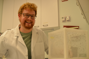 Dr. Ben Matthews with mosquito samples. Credit: Román Corfas.