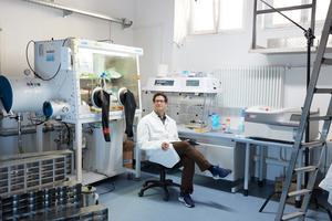 Prof. Dr. William Orsi is Professor at the Department of Earth and Environmental Sciences, Palaeontology, and Geobiology at LMU.