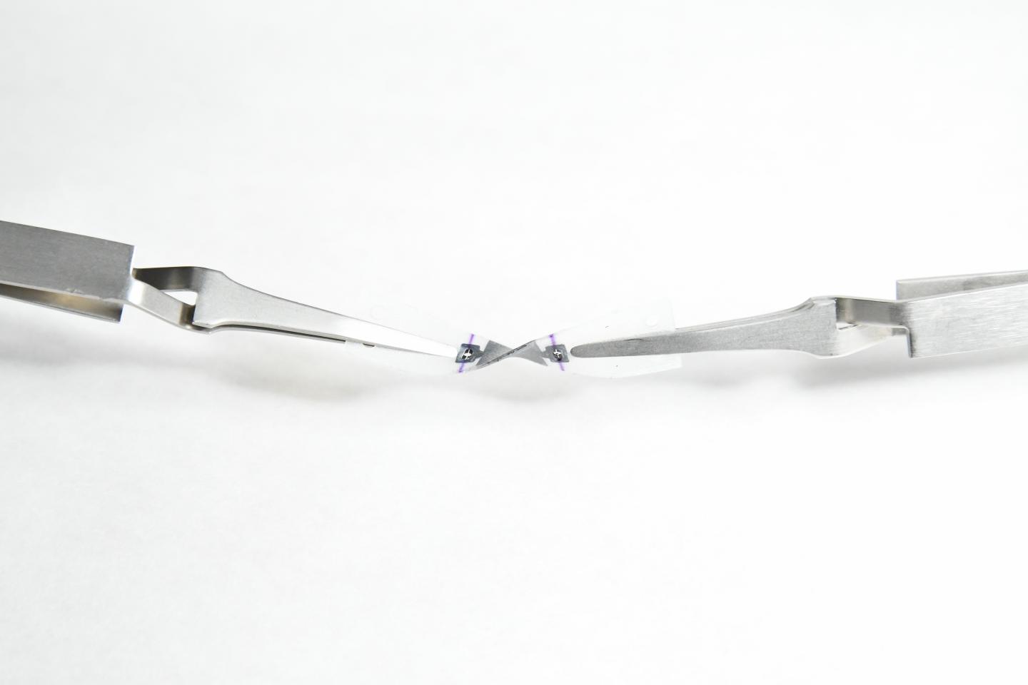 Twisting sensor