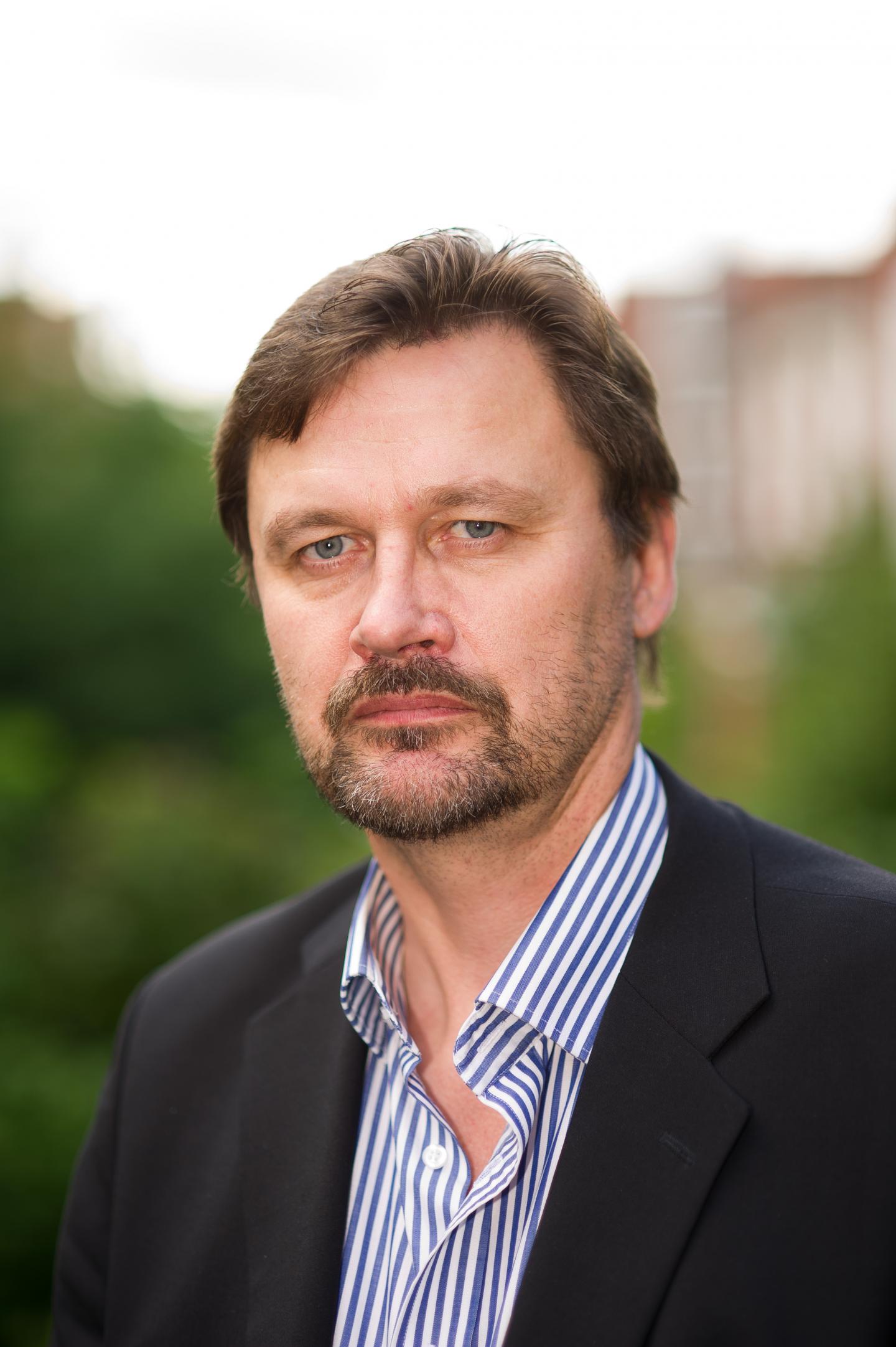 Jari Tiihonen, Karolinska Institutet