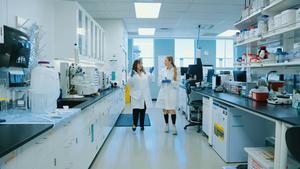 B-roll of the Magin Lab