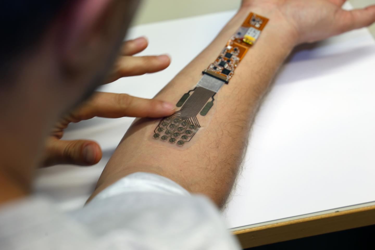 Photo 2 VTT's Wound Care Prototype 