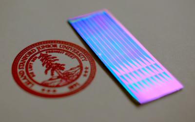 Array of Large, Single-Crystal Organic Semiconductors