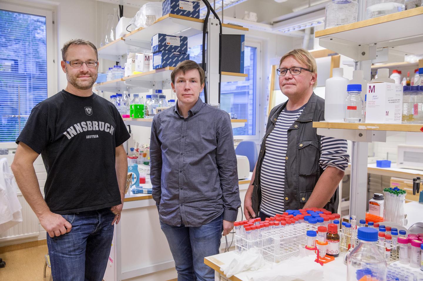 Group Photo in Lab, Ume&#229; University