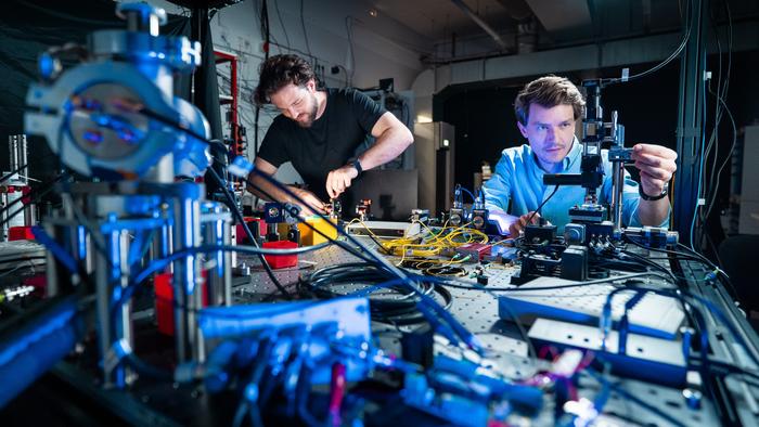 TUM Develops Single-Photon Sources for Quantum Communication