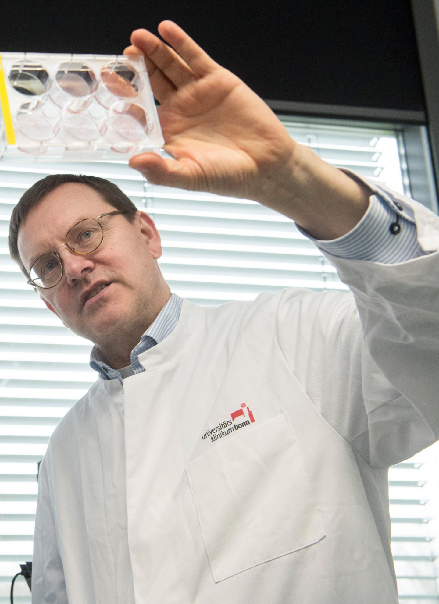 Prof. Dr. Alexander Pfeifer