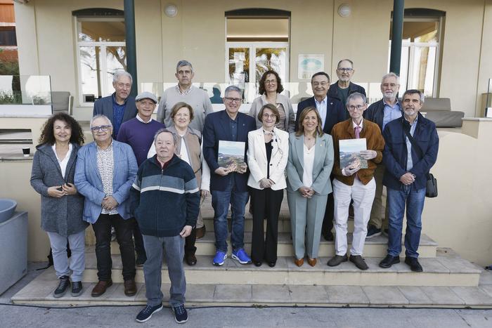 The UJI and its Board of Trustees present the book "Benicàssim. Espacio y sociedad"