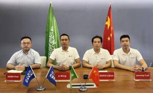 CEO of BGI Genomics Mr. Zhao Lijian (second from the right)