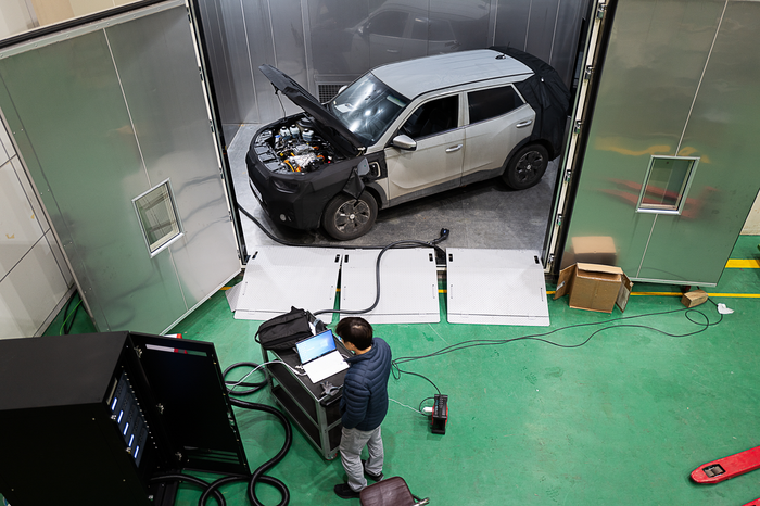 KERI's EV testing for charging system interoperability