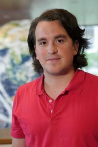 Nicolas Pérez-Consuegra, Syracuse University