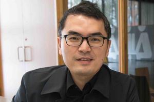 Binghui Wang