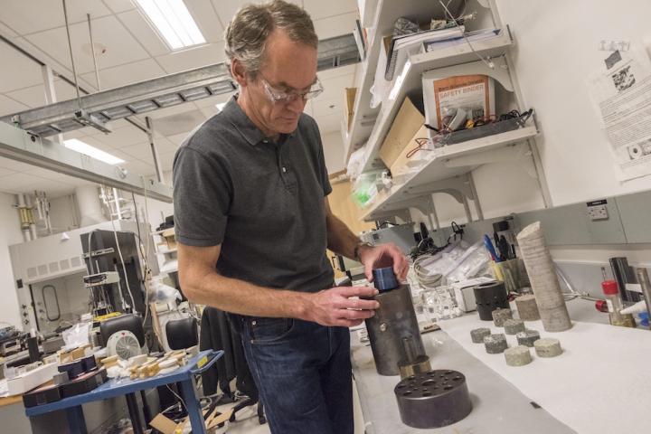 Tim Kneafsey, DOE/Lawrence Berkeley National Laboratory