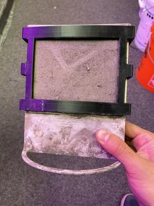 Soil-powered fuel cell