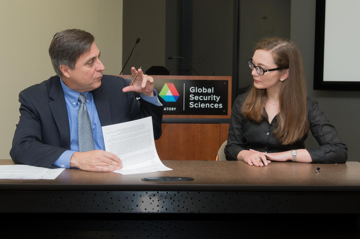 Argonne-Arizona State Univeristy Sign Agreement