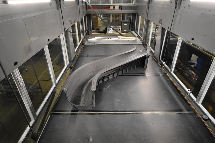 Big area additive manufacturing