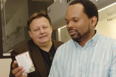 Drs. David Boothman and Erik Bey, UT Southwestern Medical Center