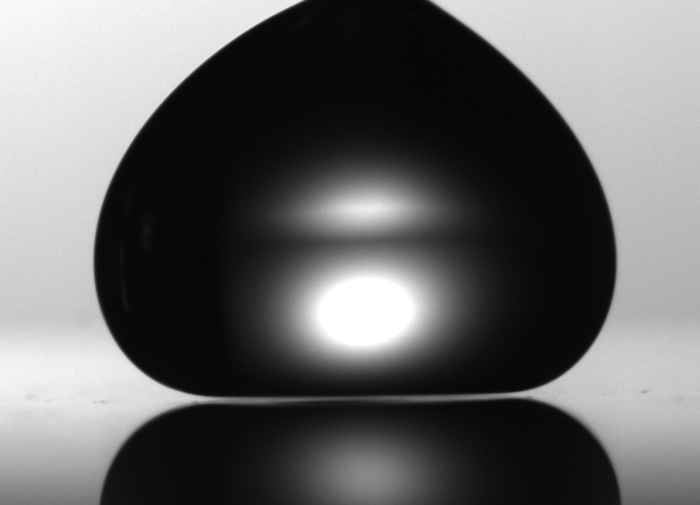Levitating droplet