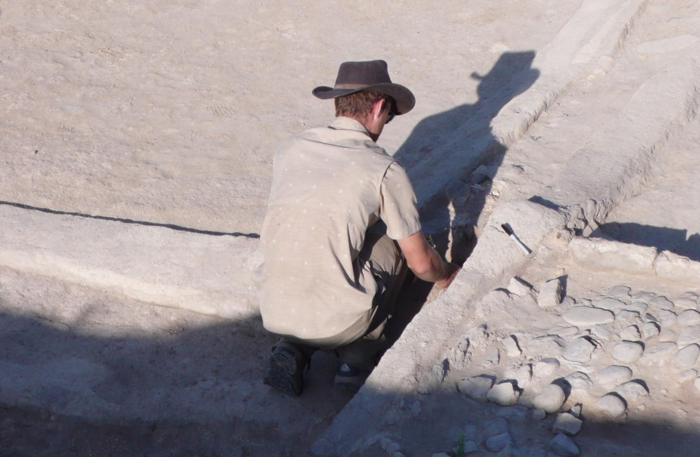 Urine Salts Provide Evidence of Early Neolithic Animal Management (4 of 9)