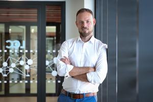 Laboratory head Stefan Posch from the Institute of Thermodynamics and Sustainable Propulsion Systems at TU Graz.