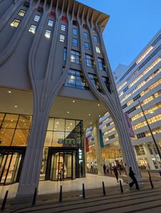 Amare, The Hague