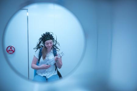 Wearable MEG scanner