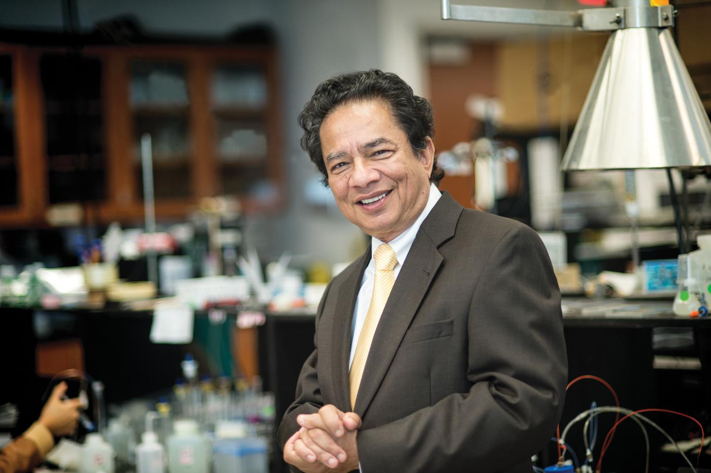 Sandy Dasgupta, University of Texas at Arlington