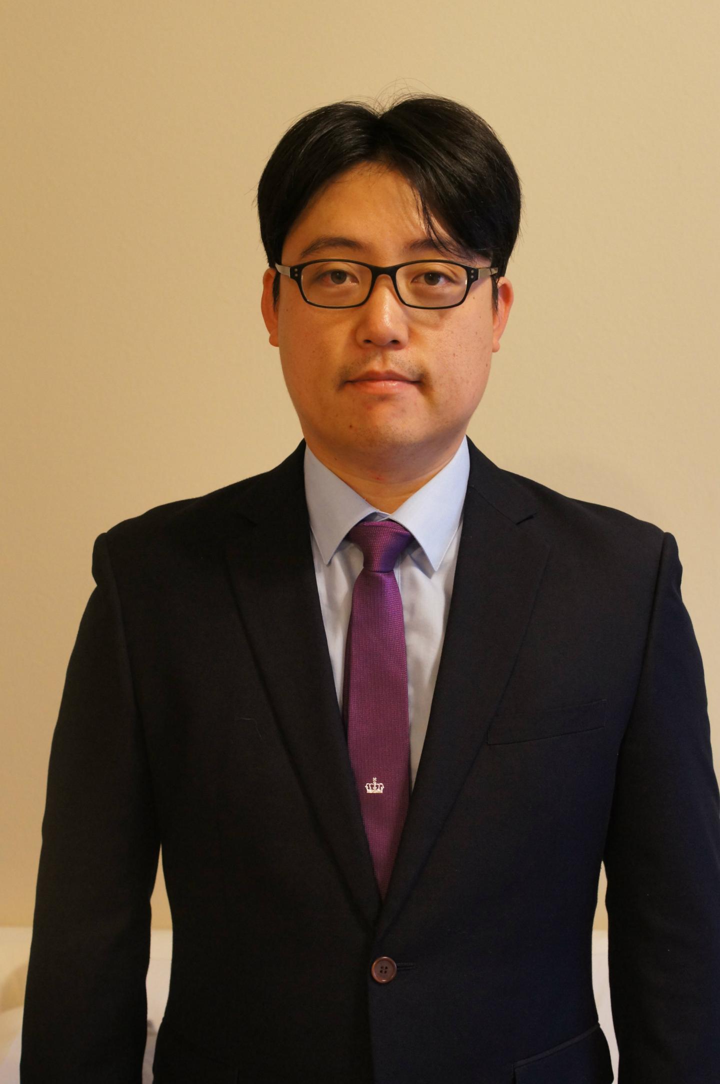 Gene Moo Lee, University of Texas at Arlington