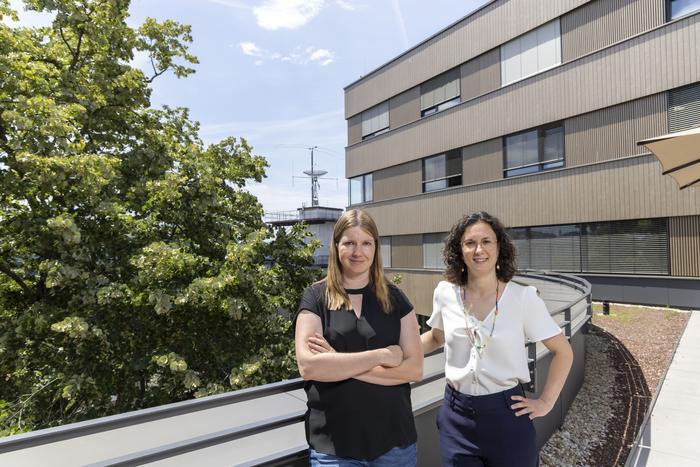 From left: Bettina Könighofer from the Institute of Information Security at TU Graz and Anna Galler from the Institute of Theoretical and Computational Physics at TU Graz.