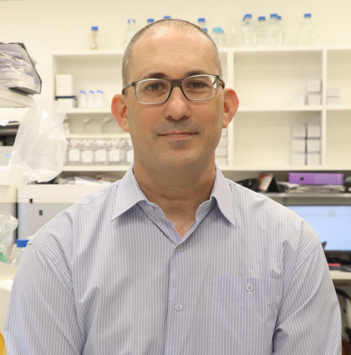 Dr. Adi Barzel.