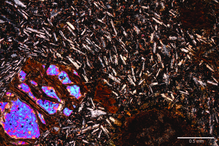 Basalt Under Polarized Light