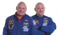 Kelly Twins