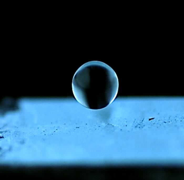 Droplet bouncing droplet from a hydrophobic surface