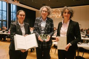 Chemistry professor Claudia Höbartner honoured