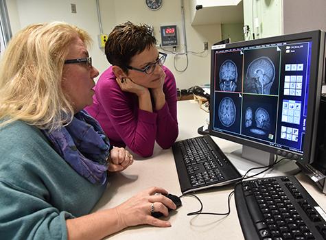 Barch and Luby Analyze Images
