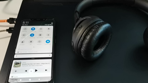 Demonstration of headphones getting affected during an attack