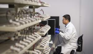 Worcester Polytechnic Institute team creates new method to recycle lithium-ion batteries